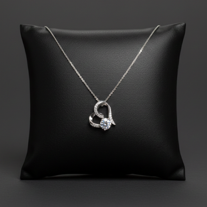 Collar Corazón Eterno en Plata 925 con Moissanita