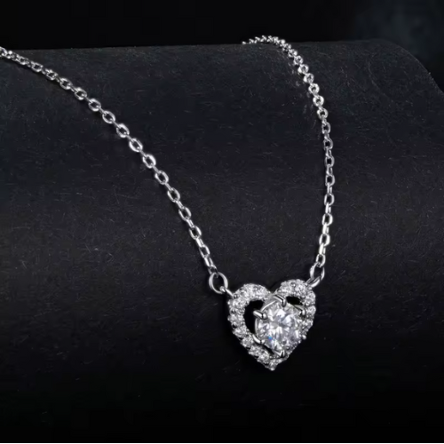 Collar Corazón de Moissanita en Plata Pura 925