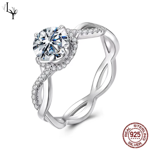 Women’s Luxury Moissanite Ring – 925 Silver