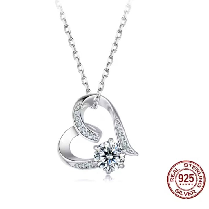 Collar Corazón Eterno en Plata 925 con Moissanita